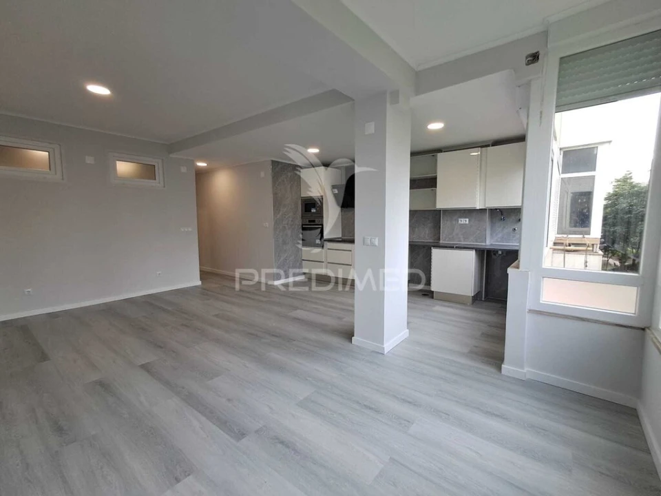 Apartamento T2 para Venda em Oeiras e São Julião da Barra, Paço de Arcos e Caxias Foto 6