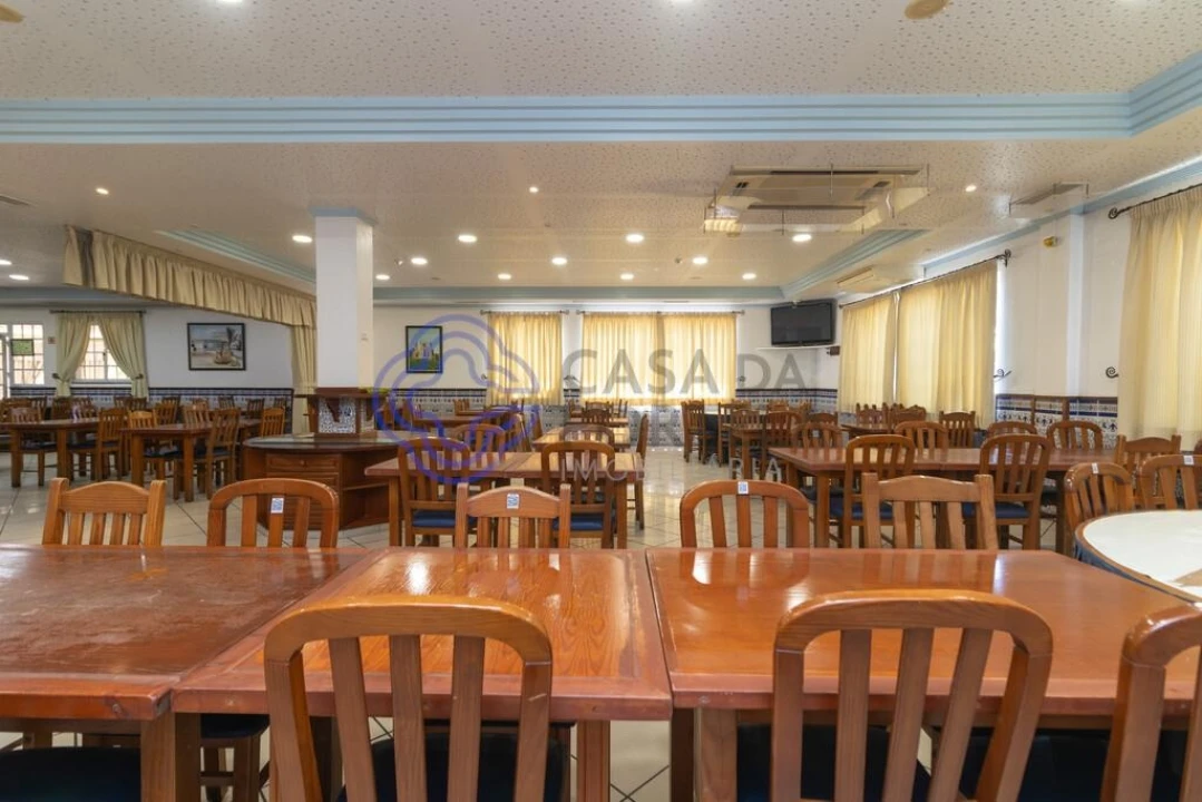 Negócio para Venda em Pechão Foto 14