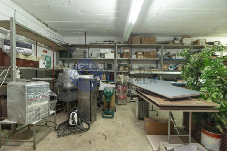 Negócio para Venda em Pechão Foto 45