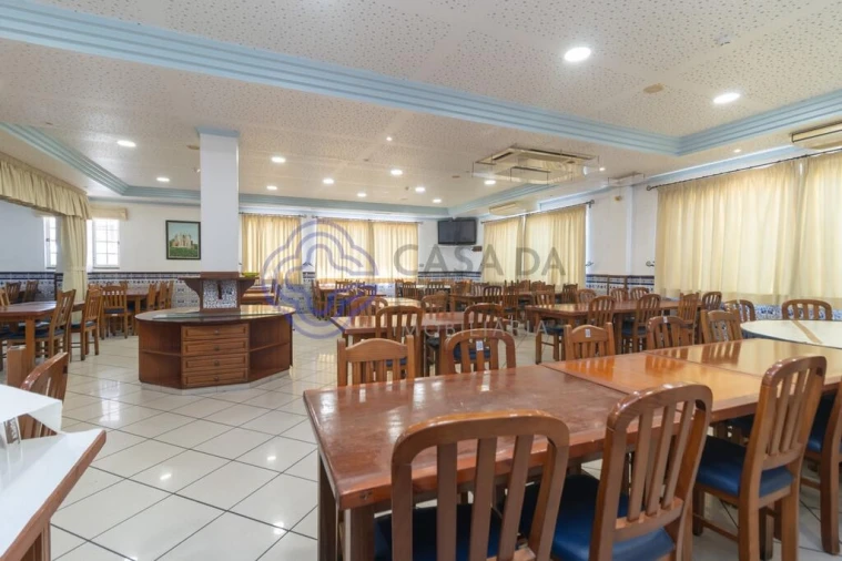 Negócio para Venda em Pechão Foto 16