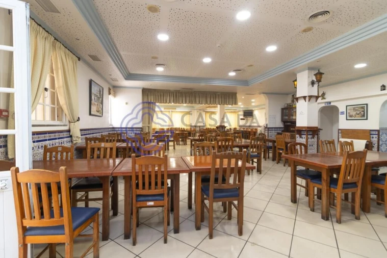 Negócio para Venda em Pechão Foto 9