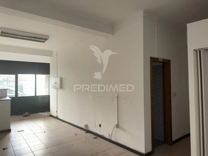 Prédio para Venda em Arruda dos Vinhos Foto 5