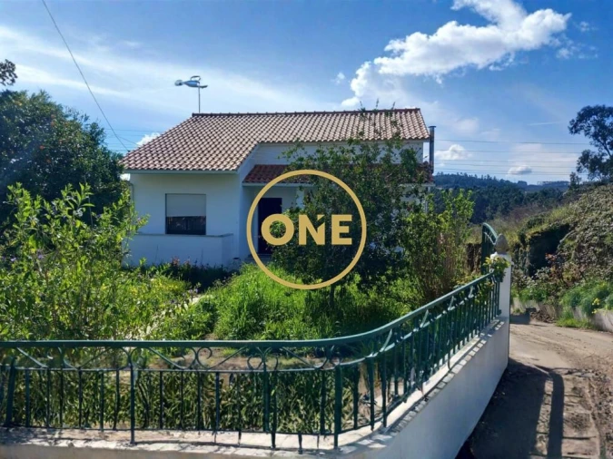 Moradia T3 para Venda em Asseiceira Foto 3