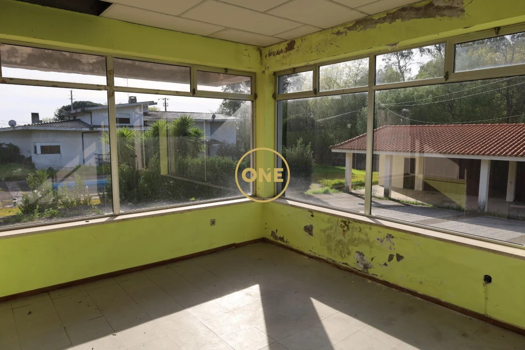 Moradia T5 para Venda em Ruivães e Novais Foto 35