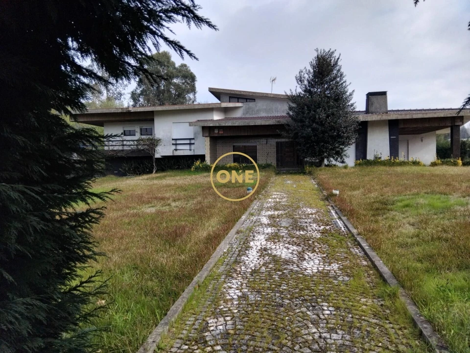 Moradia T5 para Venda em Ruivães e Novais Foto 3