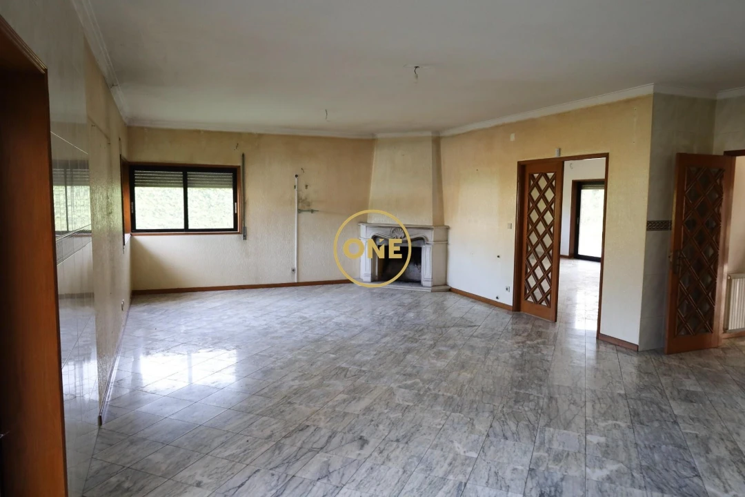 Moradia T5 para Venda em Ruivães e Novais Foto 7