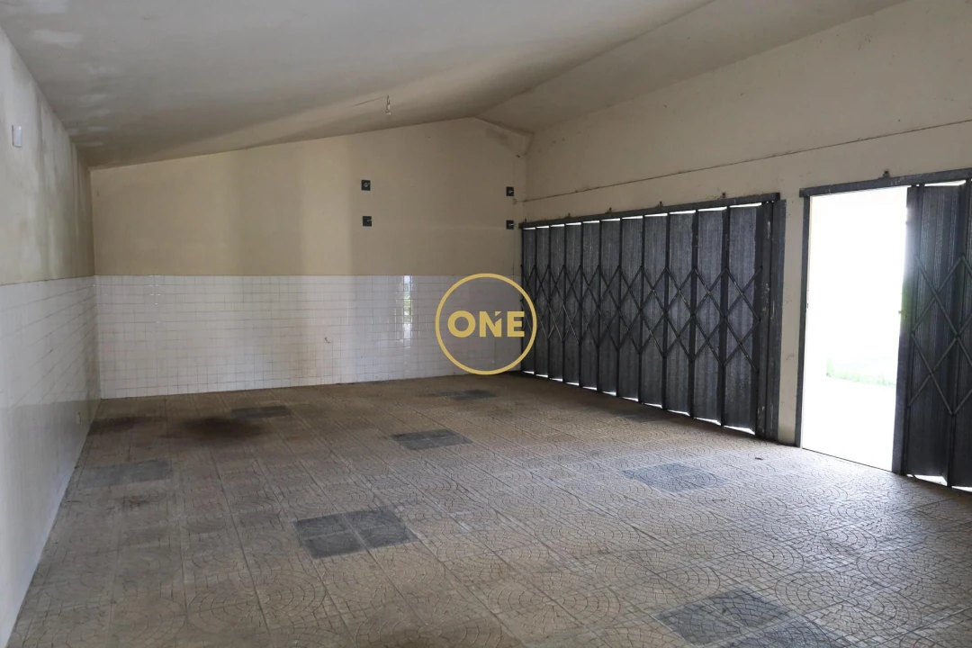 Moradia T5 para Venda em Ruivães e Novais Foto 27