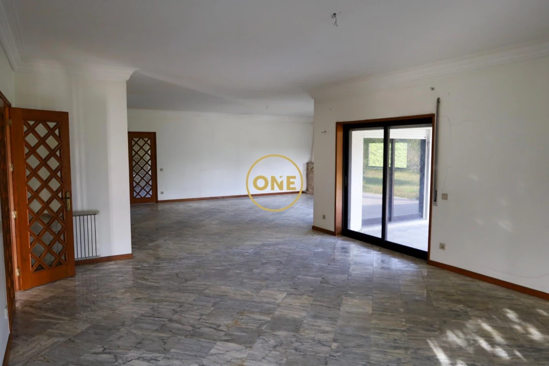 Moradia T5 para Venda em Ruivães e Novais Foto 30