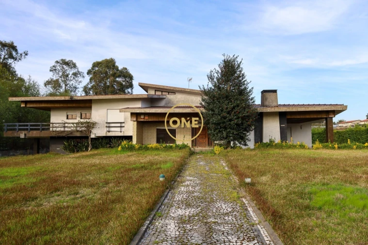 Moradia T5 para Venda em Ruivães e Novais Foto 3