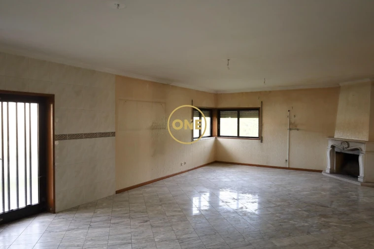 Moradia T5 para Venda em Ruivães e Novais Foto 28