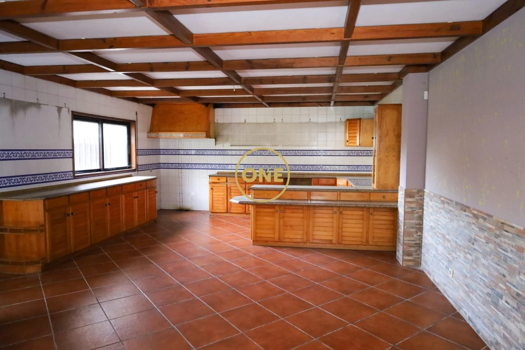 Moradia T5 para Venda em Ruivães e Novais Foto 10