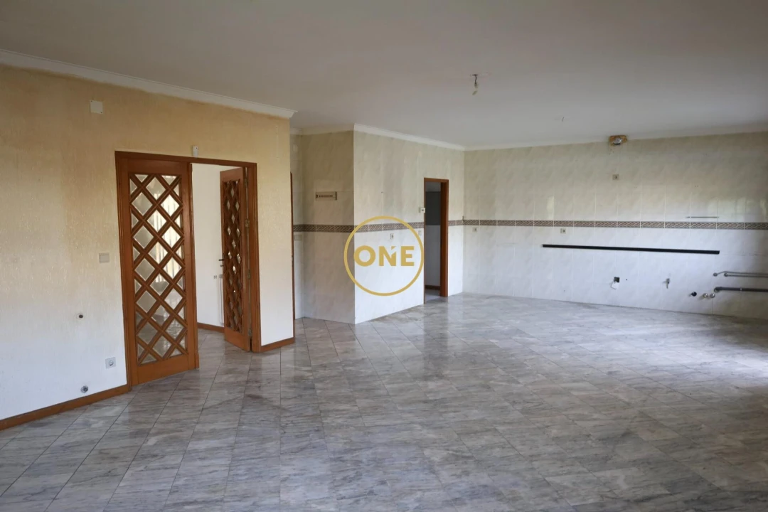 Moradia T5 para Venda em Ruivães e Novais Foto 29