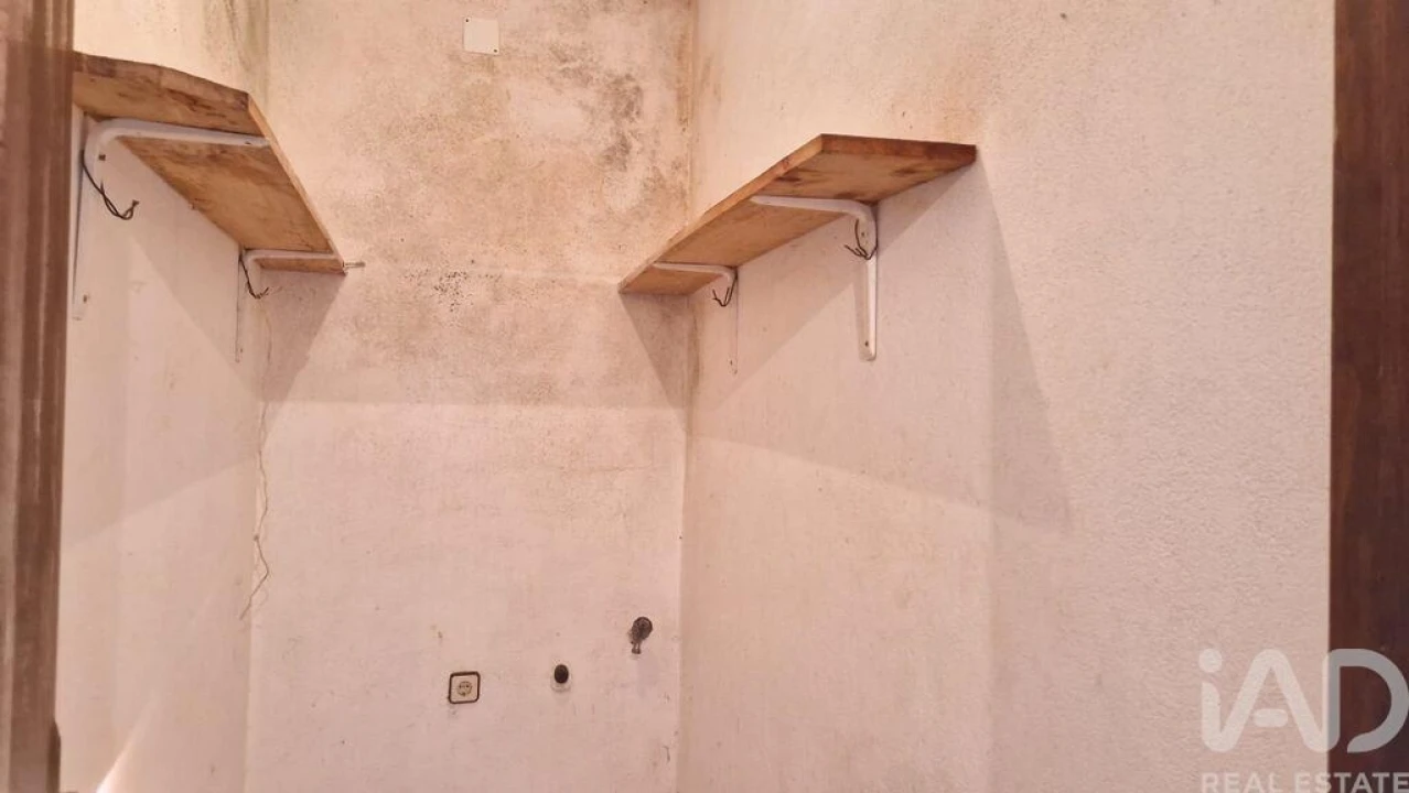 Moradia T3 para Venda em Caxarias Foto 16