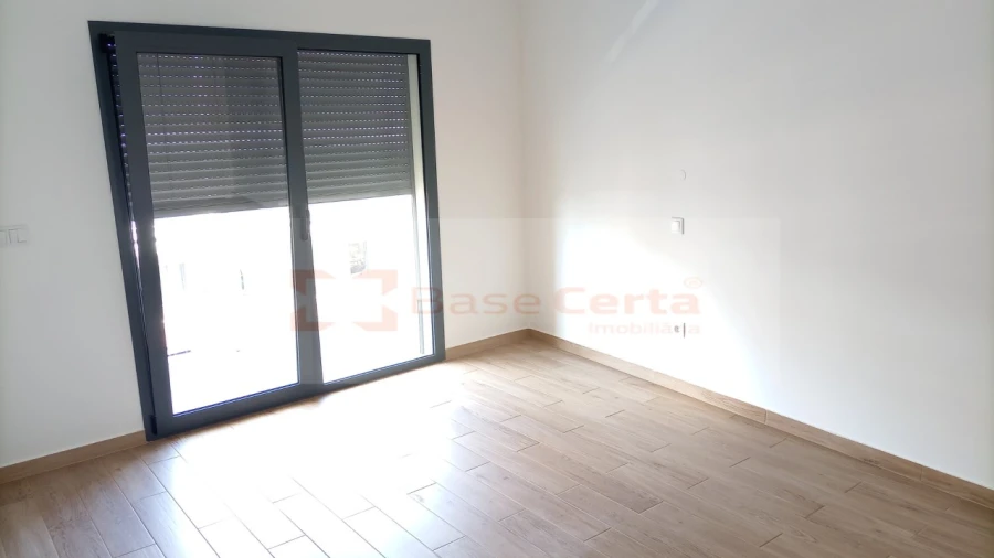 Apartamento T3 para Venda em Corroios Foto 17