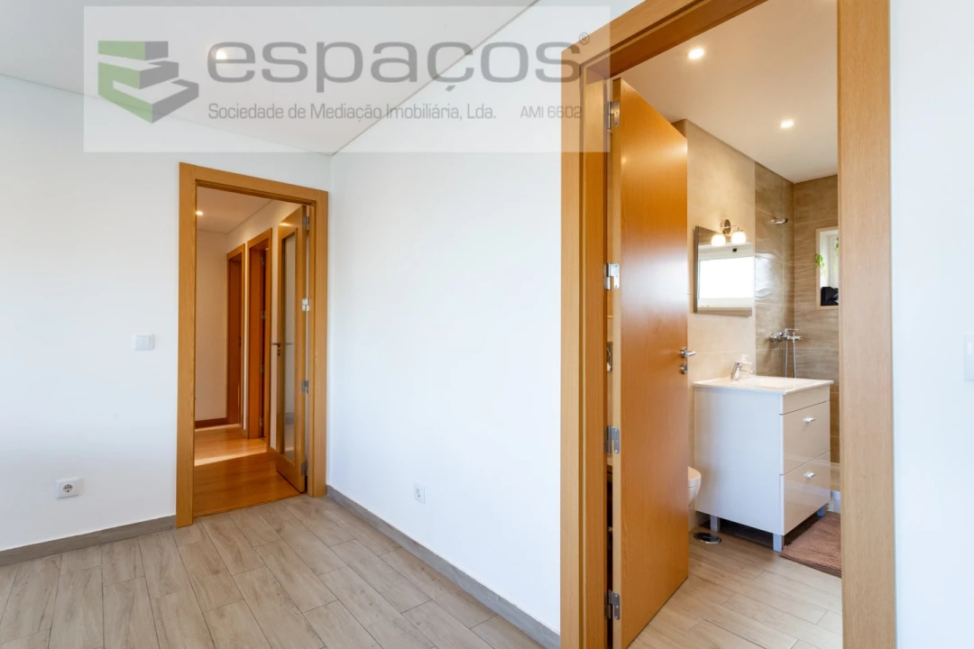 Apartamento T3 para Venda em Olivais Foto 16