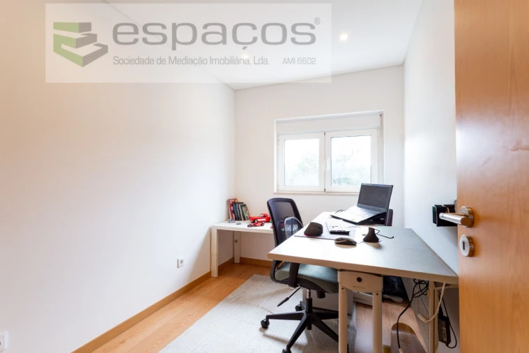 Apartamento T3 para Venda em Olivais Foto 21