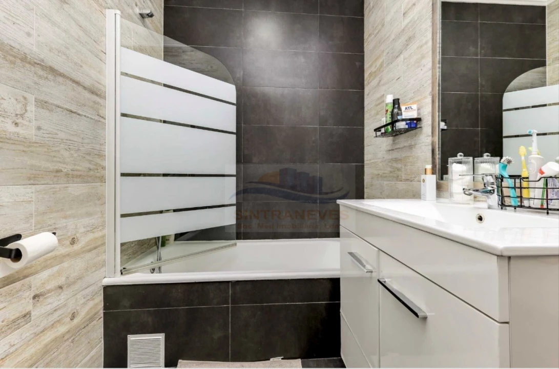 Apartamento T2 para Venda em Águas Livres Foto 9