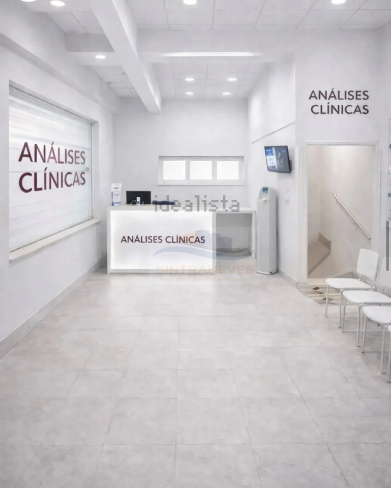 Loja para Arrendamento em Águas Livres Foto 5