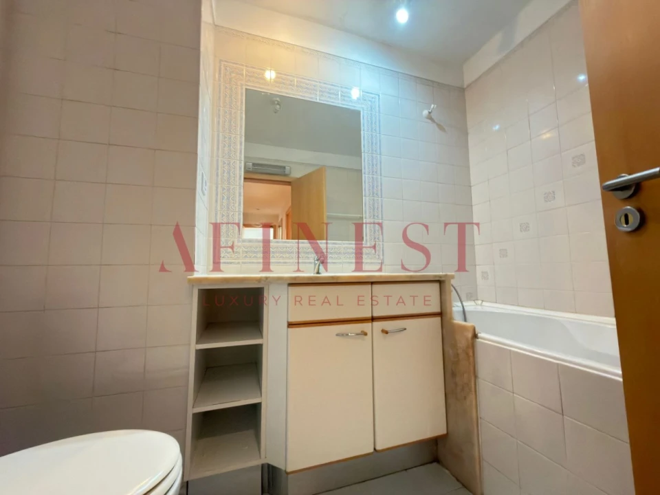 Apartamento T2 para Arrendamento em Areeiro Foto 7