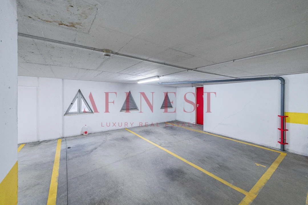 Apartamento T2 para Arrendamento em Areeiro Foto 28