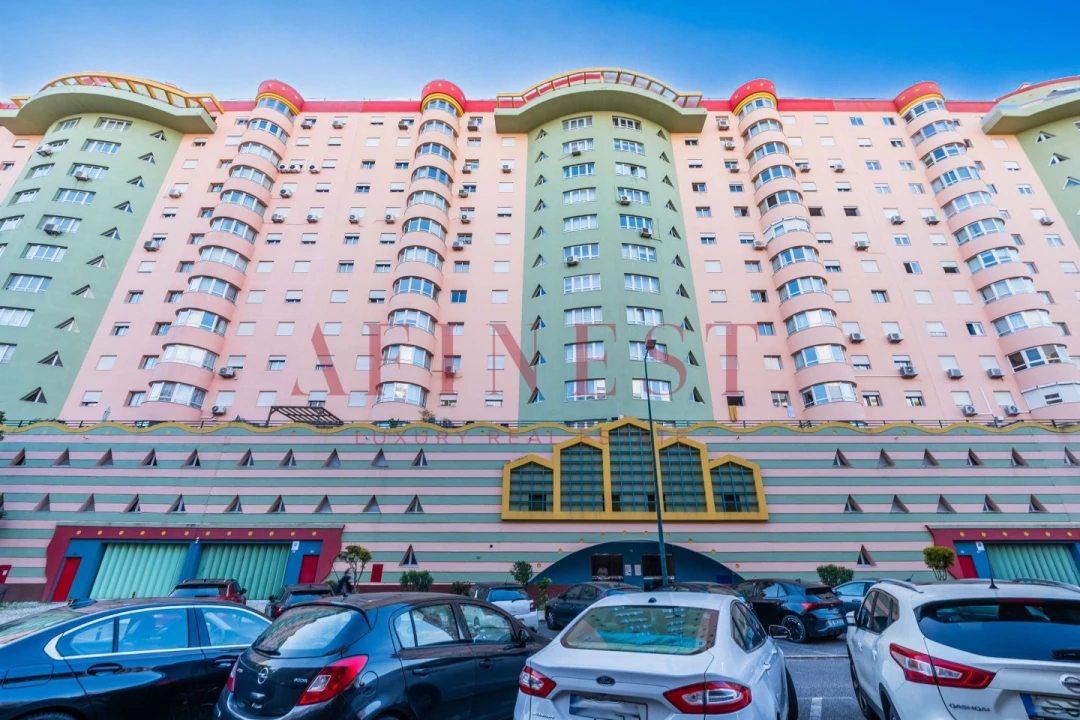 Apartamento T2 para Arrendamento em Areeiro Foto 30