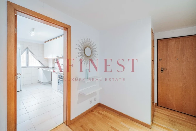 Apartamento T2 para Arrendamento em Areeiro Foto 14