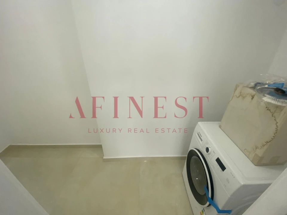 Moradia T4 para Venda em Corroios Foto 11