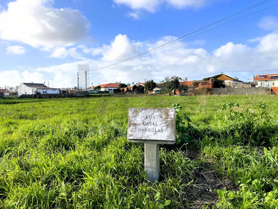 Terreno para Venda em Caranguejeira Foto 13