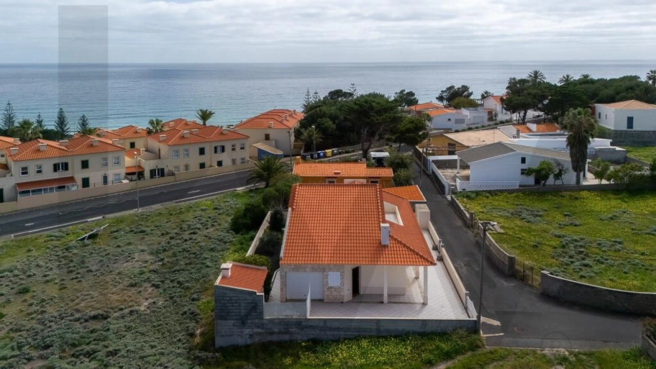 Moradia T3 para Venda em Porto Santo Foto 8