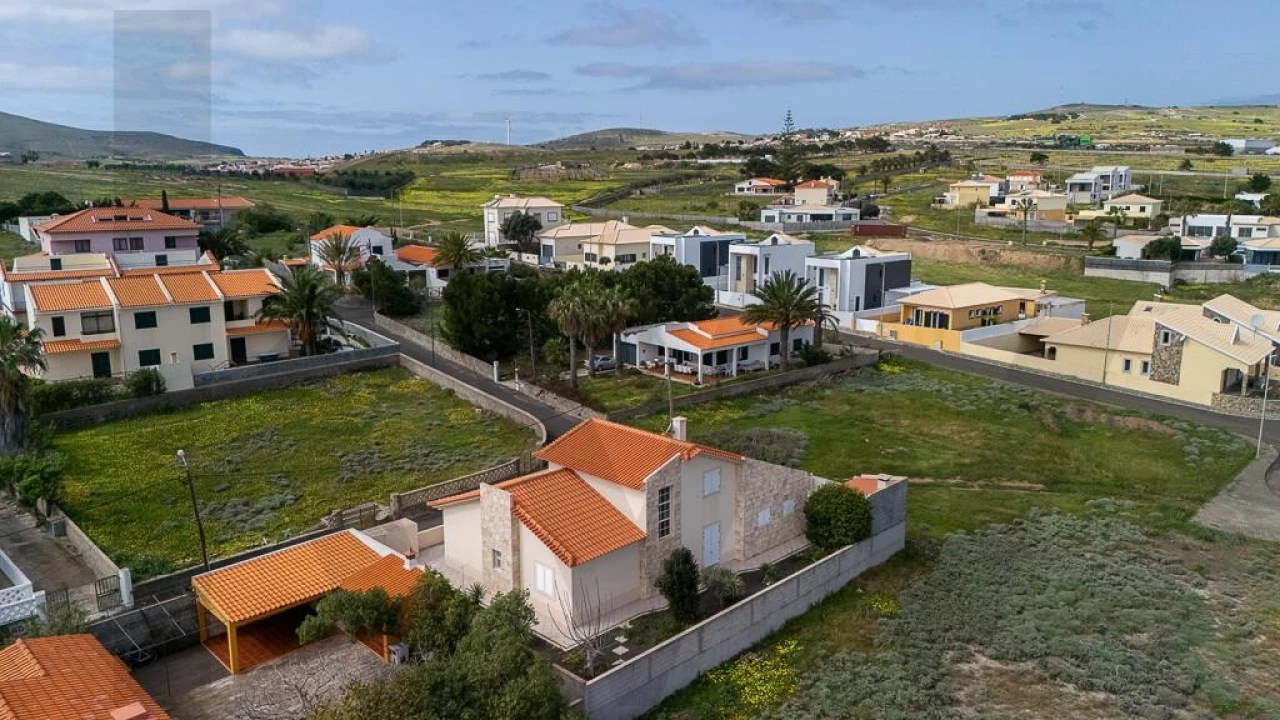 Moradia T3 para Venda em Porto Santo Foto 9