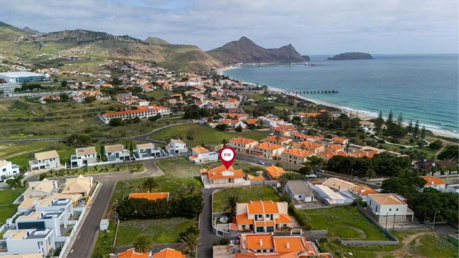 Moradia T3 para Venda em Porto Santo Foto 1