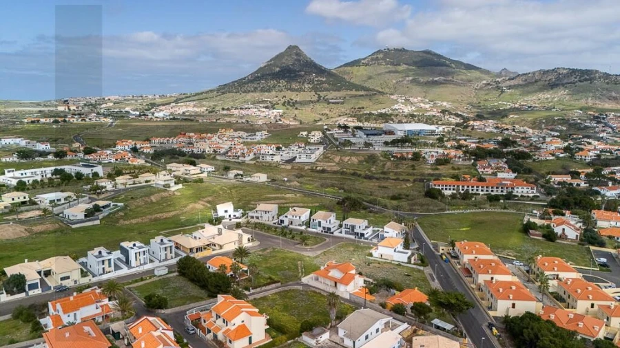 Moradia T3 para Venda em Porto Santo Foto 47