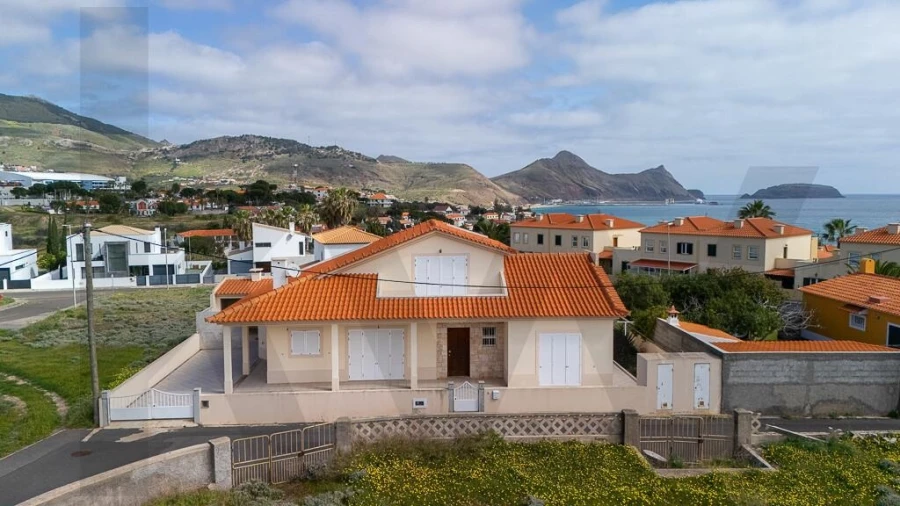 Moradia T3 para Venda em Porto Santo Foto 5