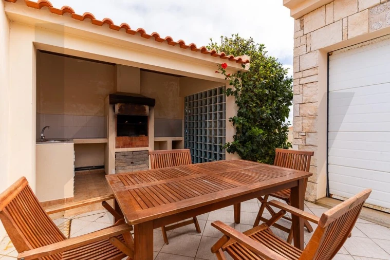 Moradia T3 para Venda em Porto Santo Foto 38