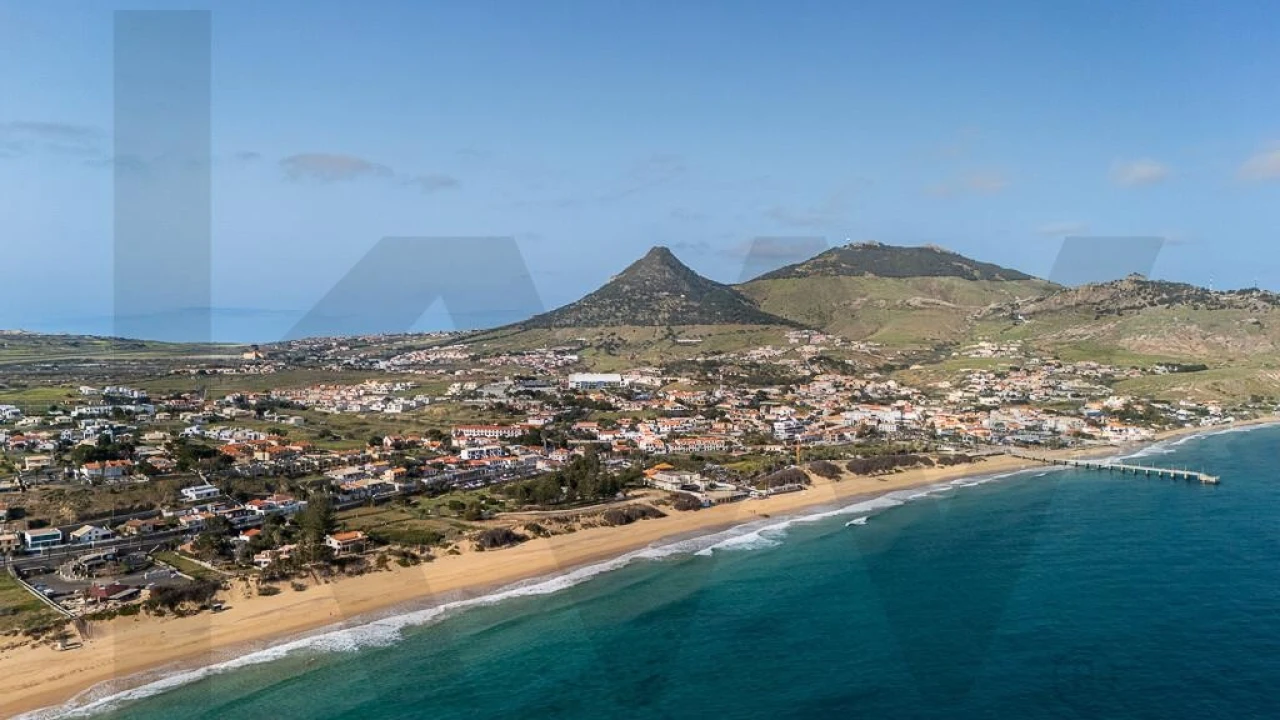 Moradia T3 para Venda em Porto Santo Foto 51