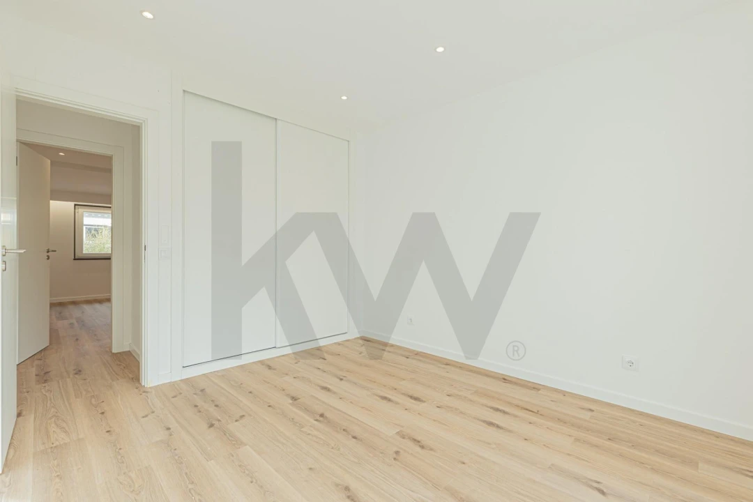 Moradia T5 para Arrendamento em Carcavelos e Parede Foto 23