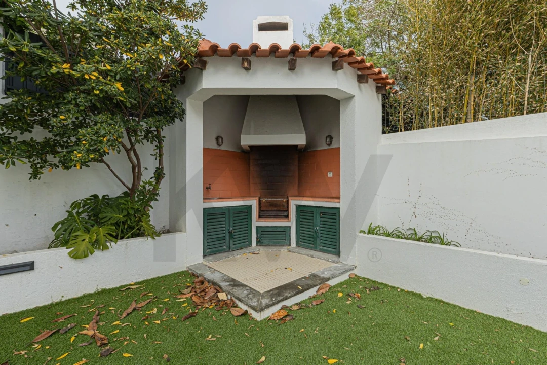 Moradia T5 para Arrendamento em Carcavelos e Parede Foto 39