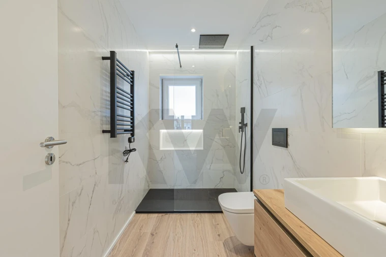 Moradia T5 para Arrendamento em Carcavelos e Parede Foto 9