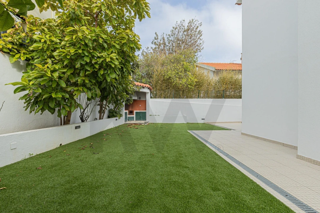 Moradia T5 para Arrendamento em Carcavelos e Parede Foto 38