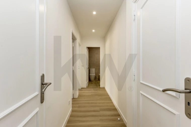 Apartamento T2 para Arrendamento em Carnaxide e Queijas Foto 9