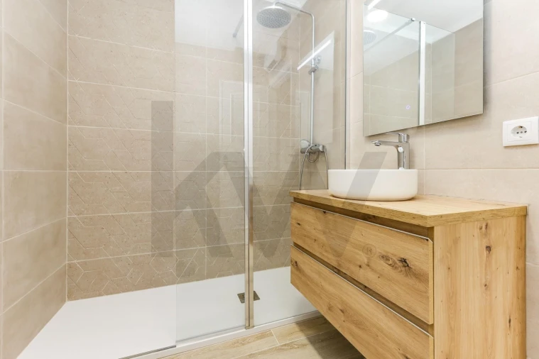 Apartamento T2 para Arrendamento em Carnaxide e Queijas Foto 10