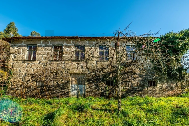 Moradia T4 para Venda em Luzim e Vila Cova Foto 7