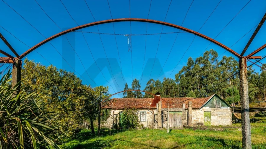 Moradia T4 para Venda em Luzim e Vila Cova