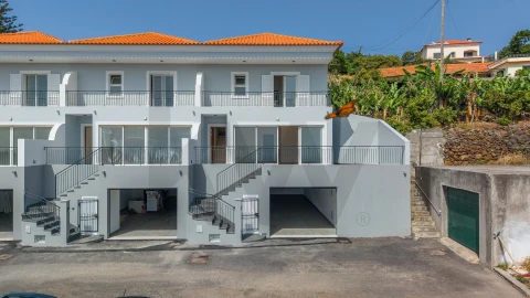 Moradia T3 para Venda em Santa Cruz
