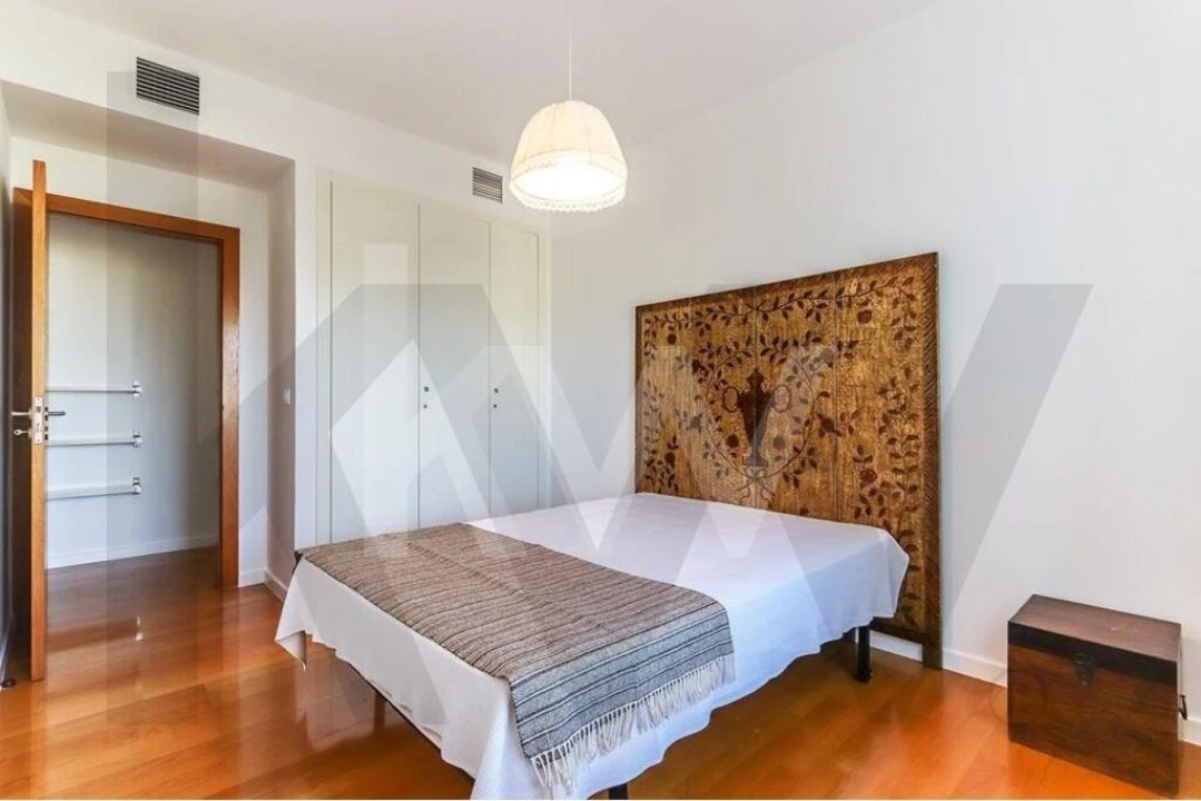 Apartamento T2 para Arrendamento em Olivais Foto 30