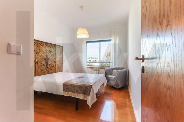 Apartamento T2 para Arrendamento em Olivais Foto 27