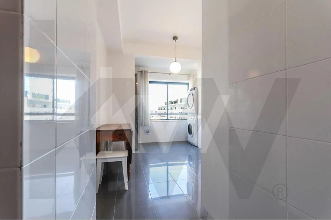 Apartamento T2 para Arrendamento em Olivais Foto 6