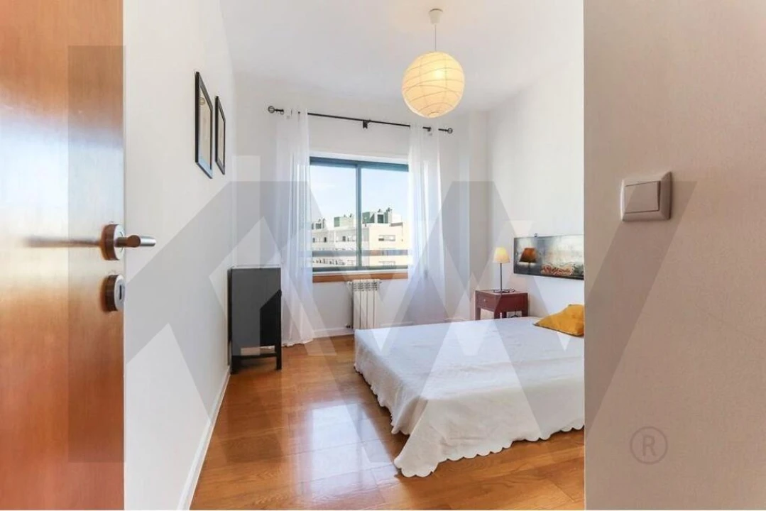 Apartamento T2 para Arrendamento em Olivais Foto 23