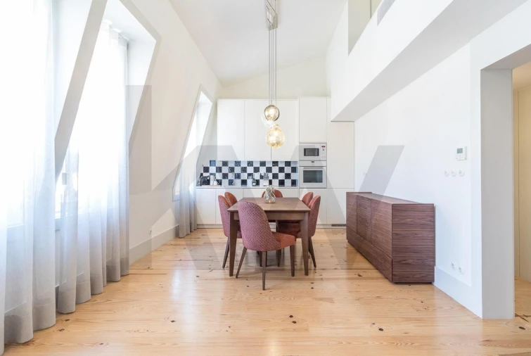 Apartamento T2 para Arrendamento em Santa Maria Maior Foto 3