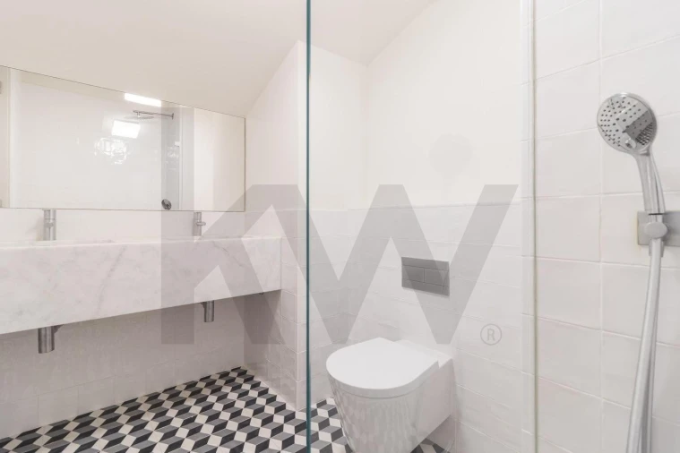 Apartamento T2 para Arrendamento em Santa Maria Maior Foto 18